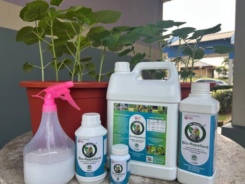 Mr MoleC 1L ( Biopesticides - Antifeedant and Repellent )